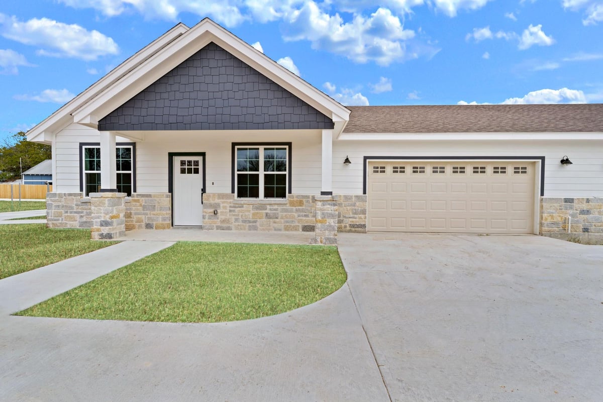 View 224 Alves Ln #1 in Baystone 224 Alves Ln #1 - front exterior - Luxury home in Baystone, New Braunfels, TX
