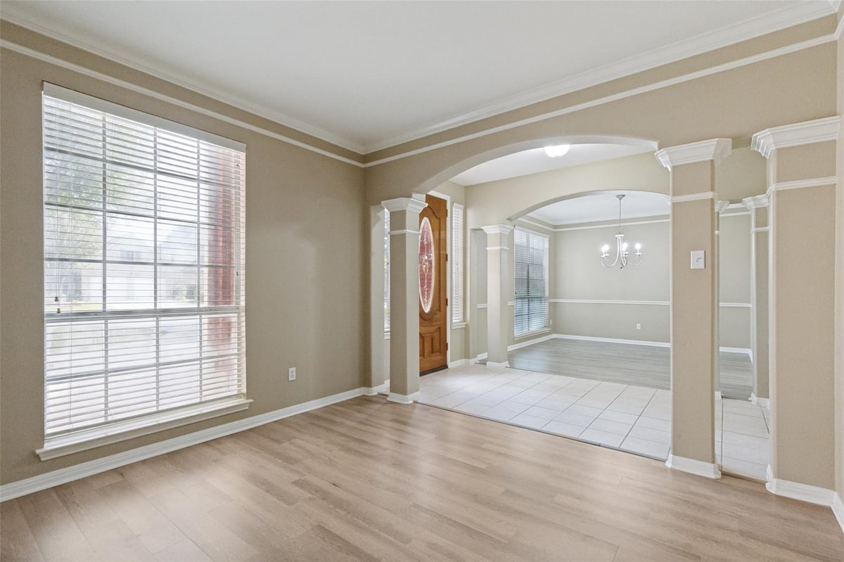 Living area at 2244 Fernspring Dr - 4 bed 3 bath home