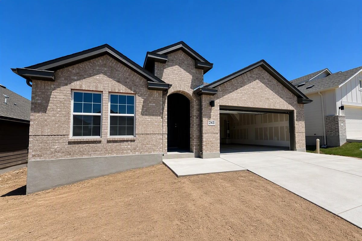 View 225 Seattle Slew DR in Calumet 225 Seattle Slew DR - property photo 1 - Luxury home in Calumet, Jarrell, TX