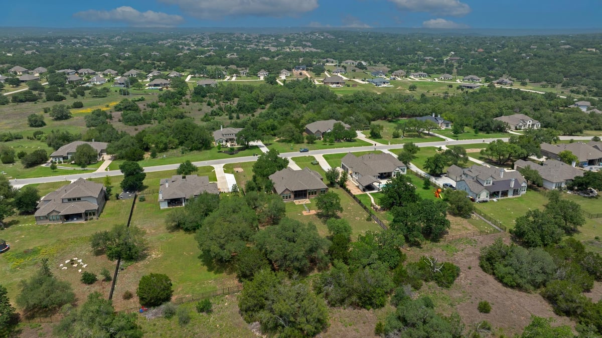 Living area at 2285 Nature View Loop - 4 bed 3 bath home