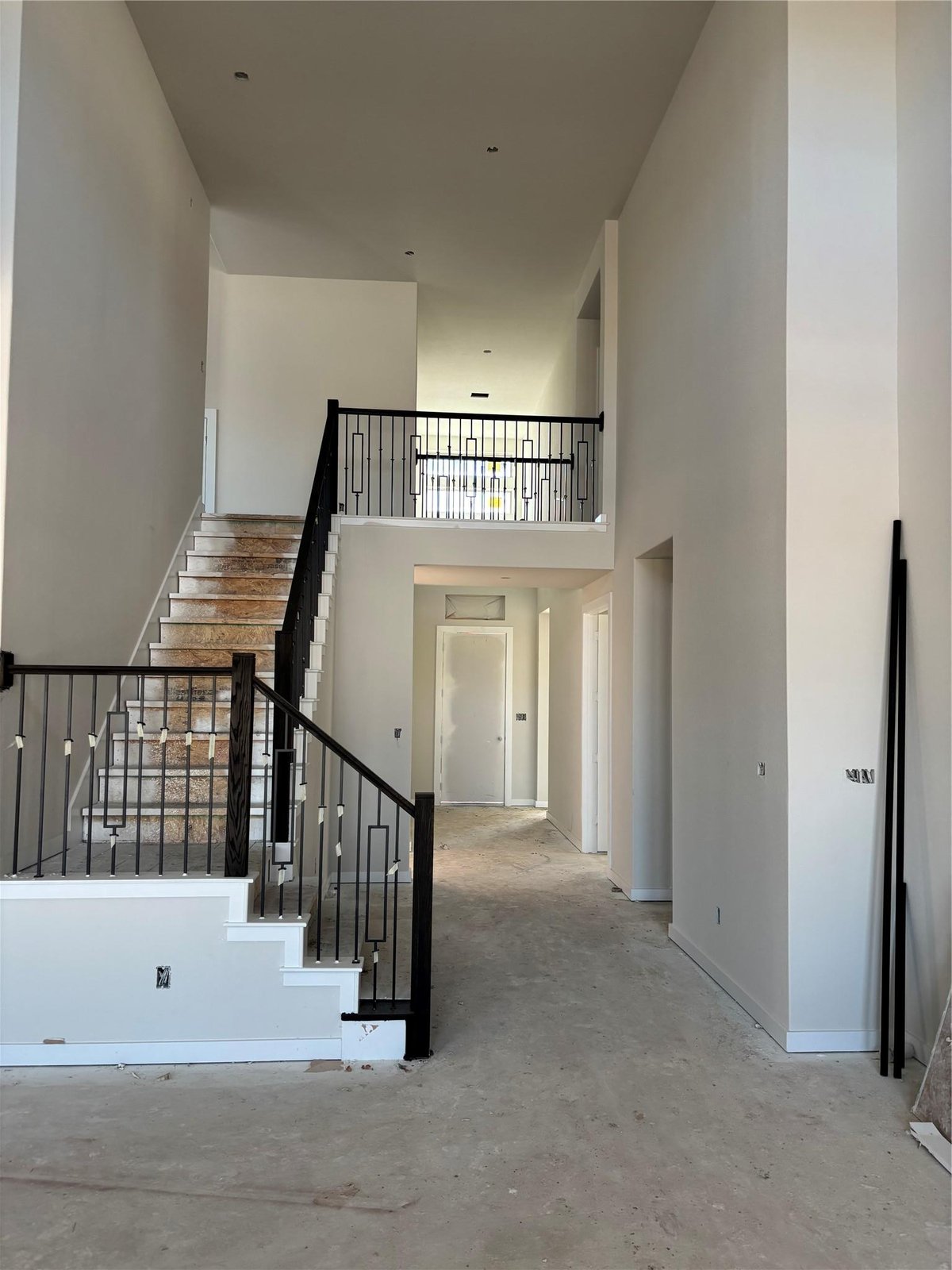 Living area at 229 Pacific Grove Cir - 4 bed 3 bath home