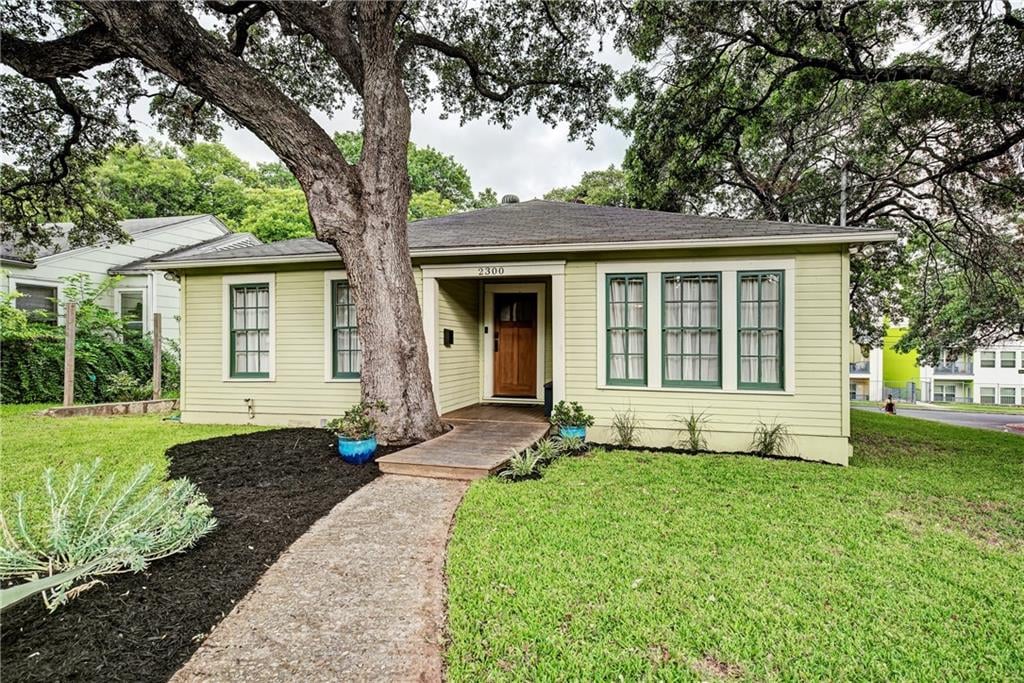 View 2300 Forest Ave in La Prelle Place Resub 2300 Forest Ave - property photo 1 - Luxury home in La Prelle Place Resub, Austin, TX