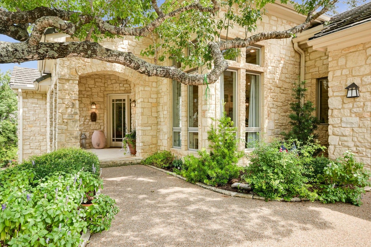 View 2305 Barton Creek Blvd Unit #20 in Fairways On Fazio At Barton Creek Co 2305 Barton Creek Blvd Unit #20 - front exterior - Luxury home in Fairways On Fazio At Barton Creek Co, Austin, TX