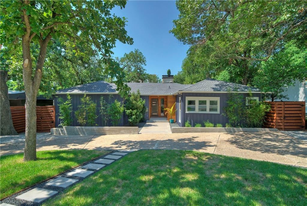 View 2305 Bowman Ave in Tarrytown 2305 Bowman Ave - property photo 1 - Luxury home in Tarrytown, Austin, TX