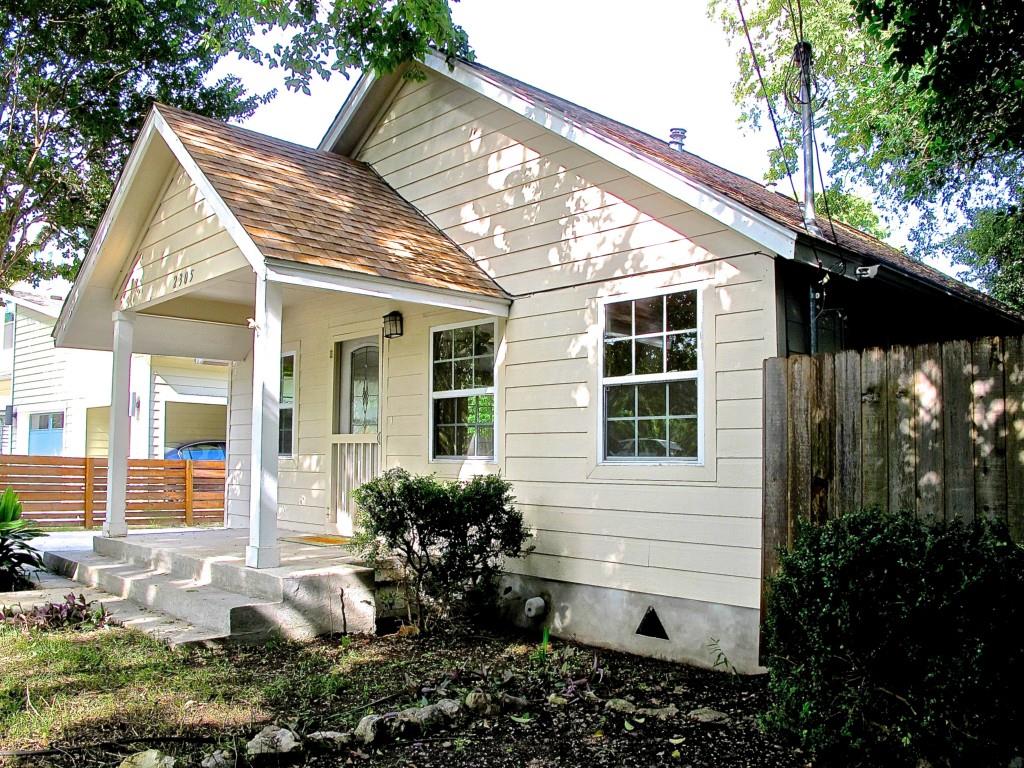 View 2305 S 3rd St in Bouldin Creek 2305 S 3rd St, photo 1, Bouldin Creek, Austin, TX