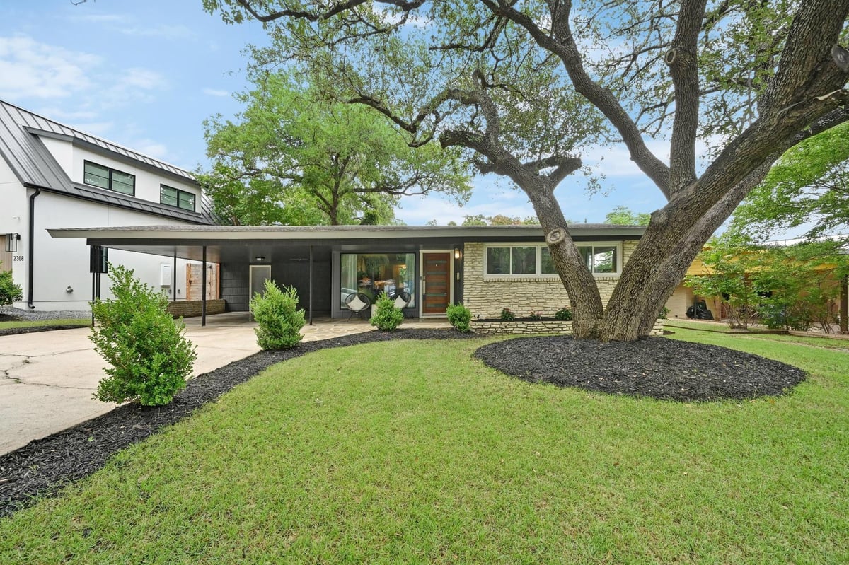View 2306 Westoak Dr in West Park Add 2306 Westoak Dr - front exterior - Luxury home in West Park Add, Austin, TX