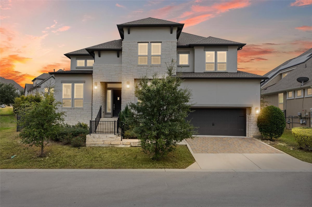 View 2308 Berkleys Brook DR Unit #59 in Lakes Edge 2308 Berkleys Brook DR Unit #59 - property photo 1 - Luxury home in Lakes Edge, Austin, TX