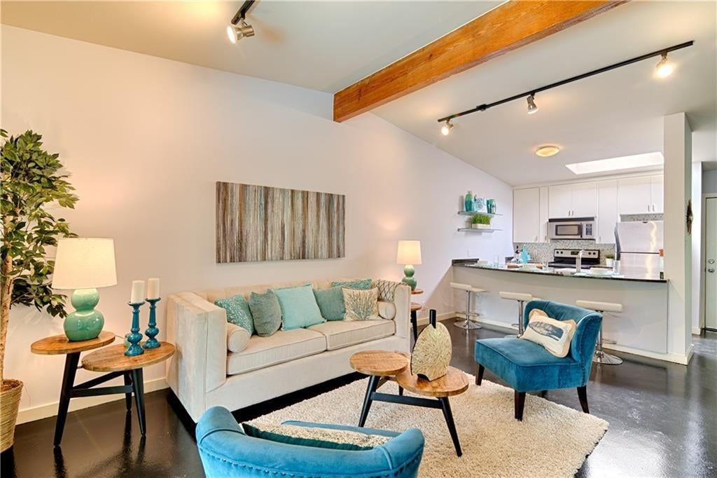 View 2308 Enfield RD Unit #203 in Tarrytown Terrace Condo 2308 Enfield RD Unit #203 - property photo 1 - Luxury home in Tarrytown Terrace Condo, Austin, TX