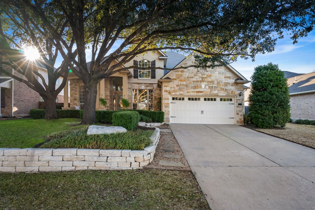 2308 Via Cordova CT - front exterior - Luxury home in Steiner Ranch Ph 01 Sec 08, Austin, TX