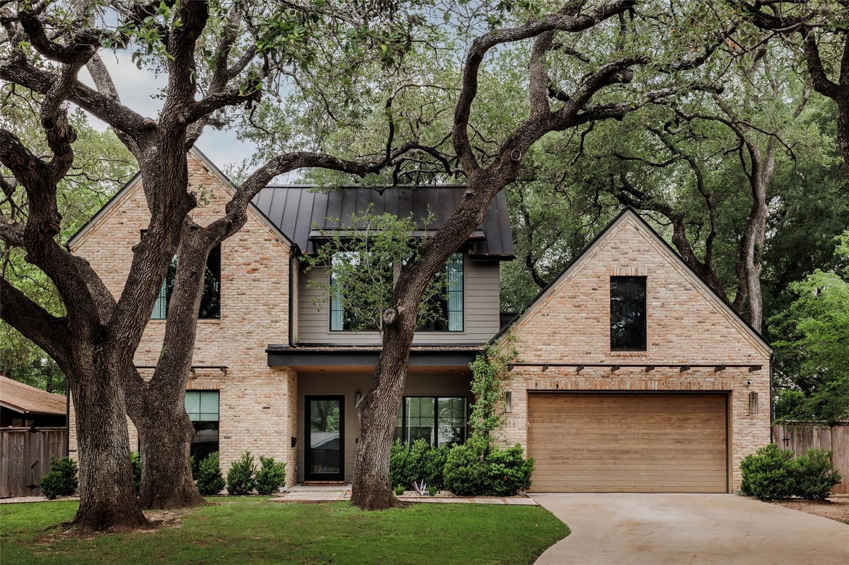 View 2311 Westoak DR in West Park Add 2311 Westoak DR - front exterior - Luxury home in West Park Add, Austin, TX
