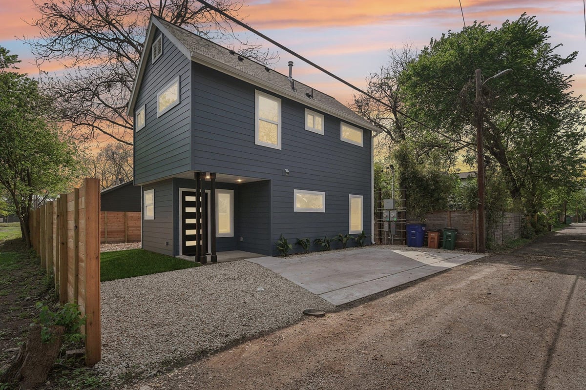 View 2312 Canterbury St #B Unit #B in East Austin 2312 Canterbury St #B Unit #B, photo 1, East Austin, Austin, TX