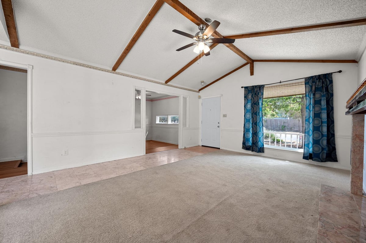 Primary bedroom at 2314 Klattenhoff Dr - 2 bed 1 bath home