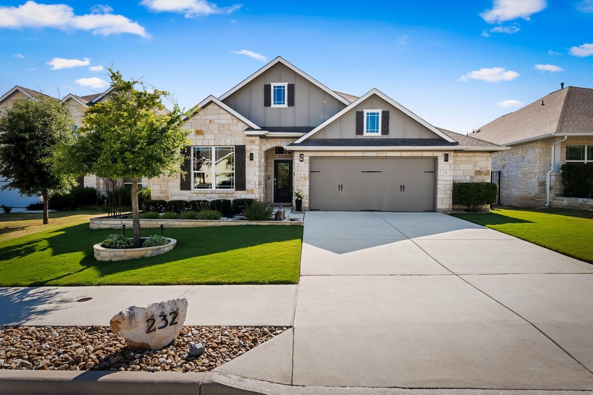 232 Prato PL - front exterior - Luxury home in Rancho Sienna, Georgetown, TX