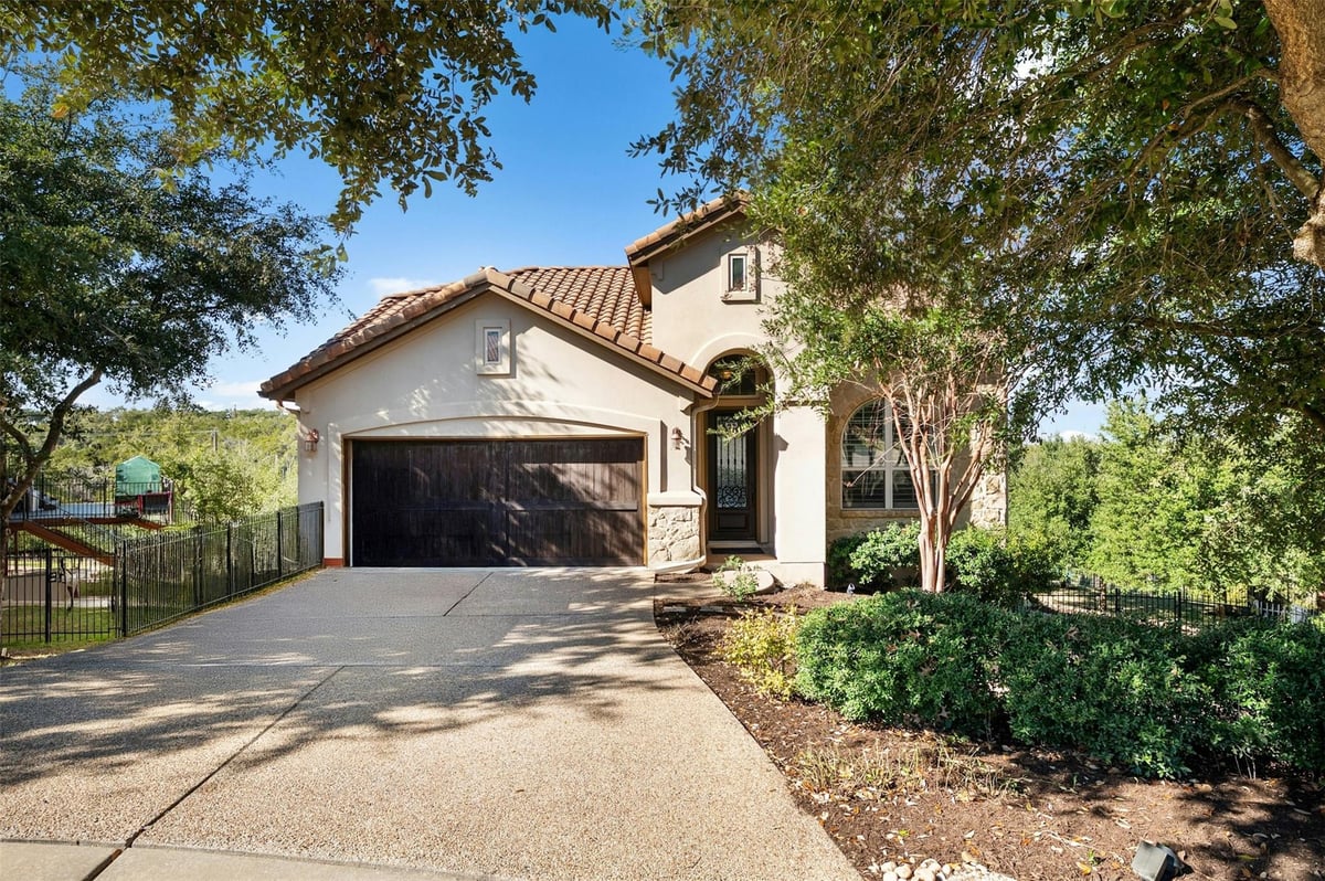 View 2320 Rivina DR in Senna Hills Sec 10 2320 Rivina DR - property photo 1 - Luxury home in Senna Hills Sec 10, Austin, TX
