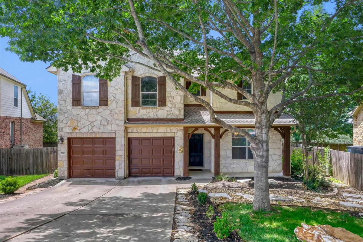 View 2325 Golden Gate PARK in Steiner Ranch Parkside 2325 Golden Gate PARK - property photo 1 - Luxury home in Steiner Ranch Parkside, Austin, TX