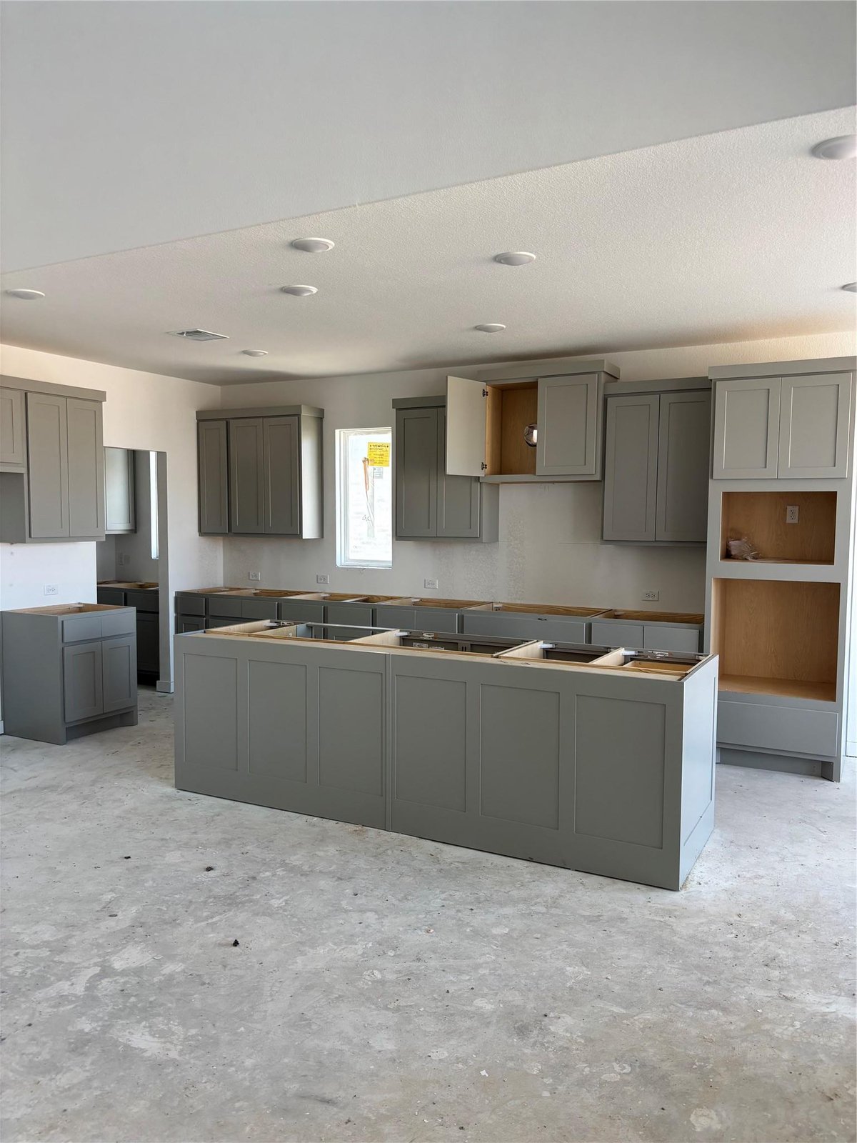 Kitchen at 233 Pacific Grove Cir - 4 bed 3 bath home