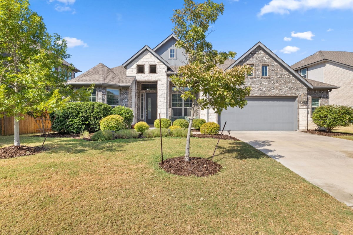 2332 Airport DR - property photo 1 - Luxury home in Palmera Ridge, Leander, TX