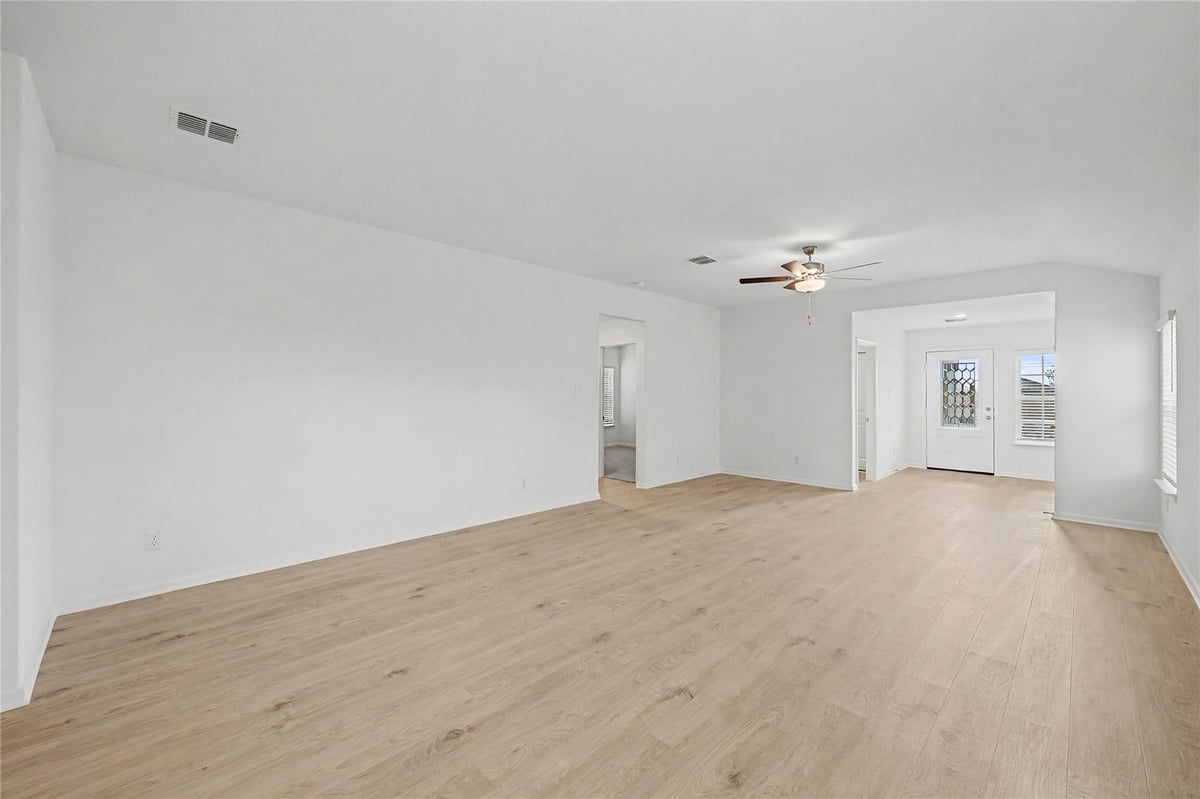 Living area at 234 Fairlawn Way - 3 bed 2 bath home
