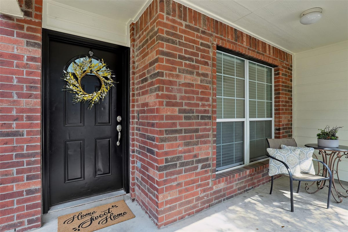 View 234 Val Verde Dr in Dove Crossing 234 Val Verde Dr - front exterior - Luxury home in Dove Crossing, New Braunfels, TX