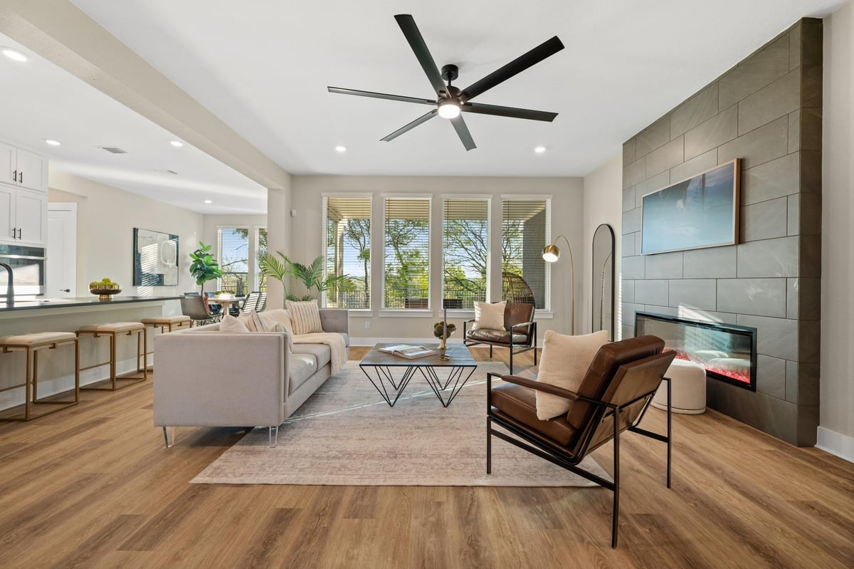 Living area at 2345 Beebalm St - 4 bed 3 bath home
