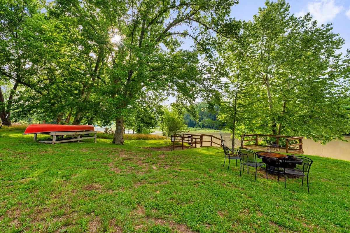 Living area at 235  El Camino River Rd - 4 bed 2 bath home