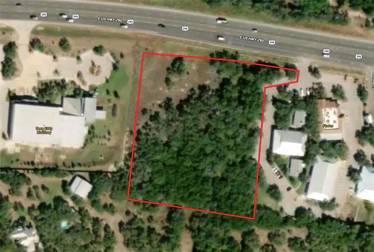 View 2350 & 2400 W Highway 290 in Tall Oaks Sub 2350 & 2400 W Highway 290 - front exterior - Luxury home in Tall Oaks Sub, Dripping Springs, TX