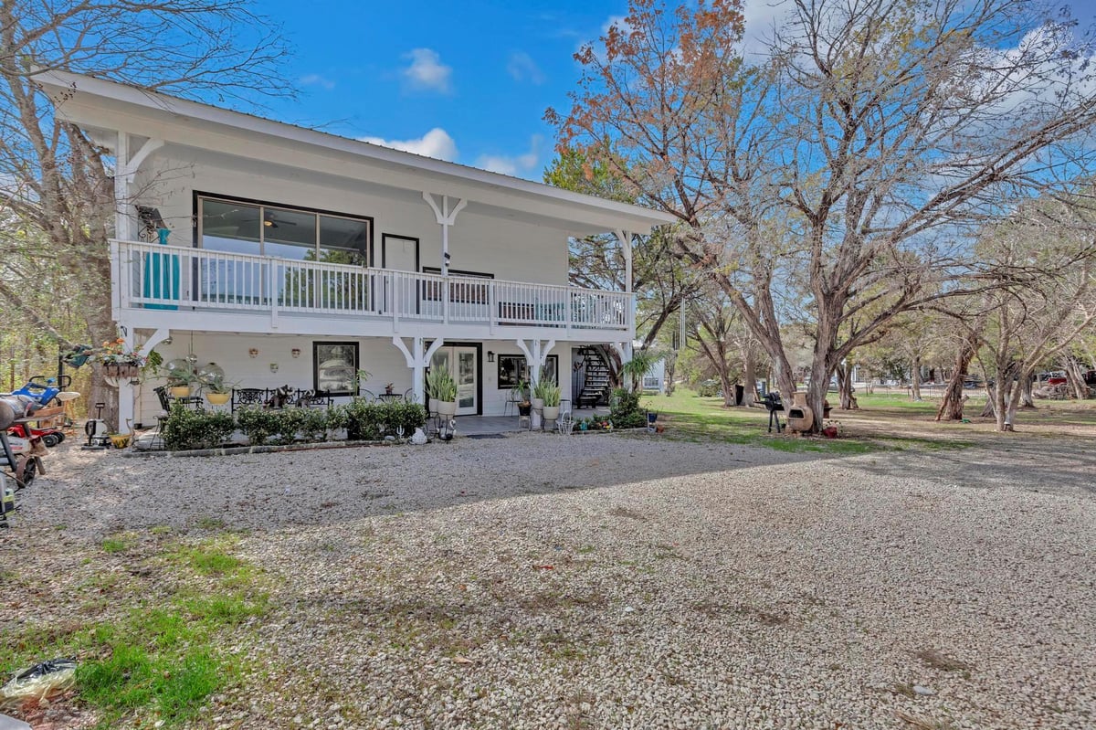 Living area at 23505 Fulkes Ln - Sandy Creek Ranches Ph 2 Sec, Leander, TX