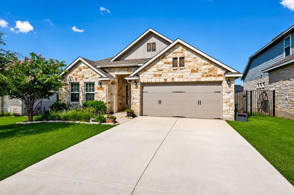 View 240 Prato PL in Rancho Sienna Sec 18B 240 Prato PL - front exterior - Luxury home in Rancho Sienna Sec 18B, Georgetown, TX