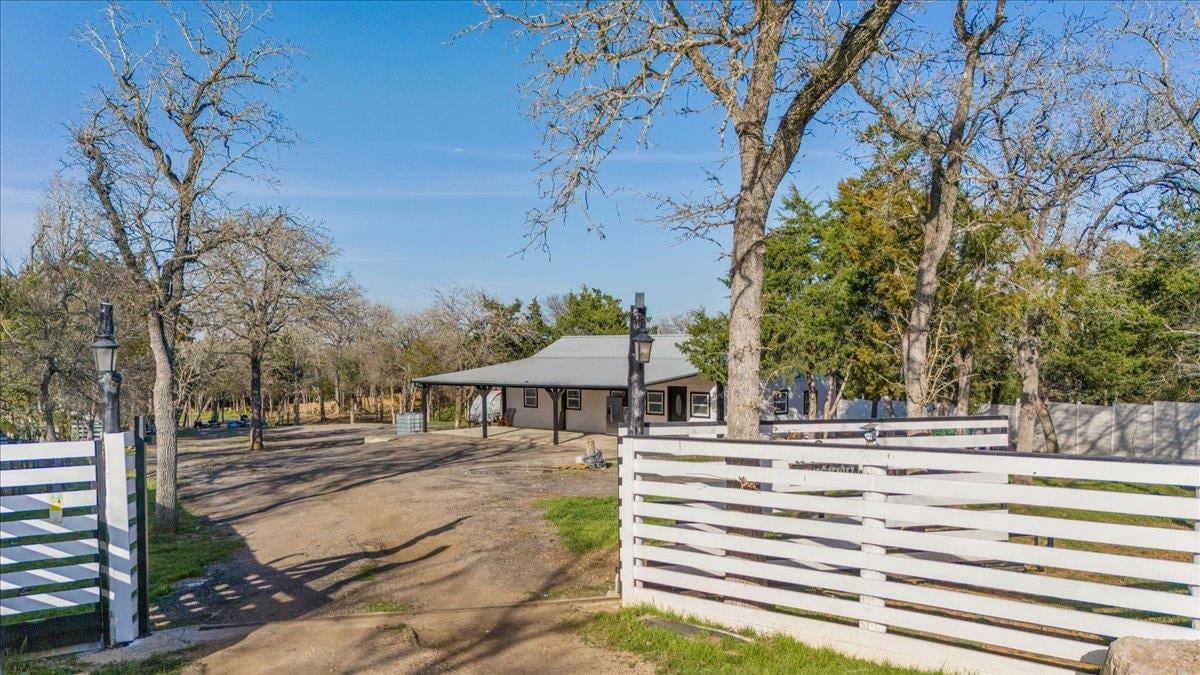 View 240 Riddle Rd in Artesian Oaks 240 Riddle Rd - property photo 1 - Luxury home in Artesian Oaks, Cedar Creek, TX