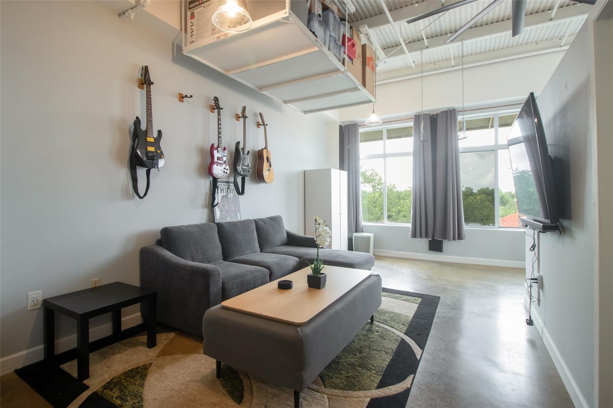 View 2401 E 6th ST Unit #6100 in Pedernales Condo Amd 2401 E 6th ST Unit #6100 - property photo 1 - Luxury home in Pedernales Condo Amd, Austin, TX