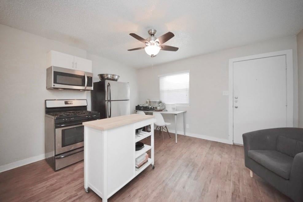Primary bedroom at 2401 Manor Rd Unit #132A - 1 bed 1 bath home