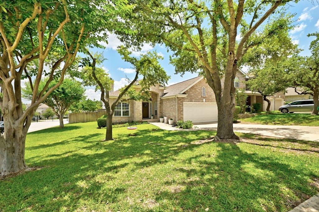 View 2401 Watercrest DR in Lake Pointe Sec 03 Ph 04 2401 Watercrest DR - front exterior - Luxury home in Lake Pointe Sec 03 Ph 04, Austin, TX