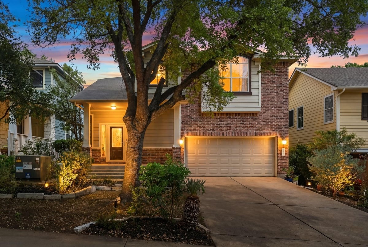 View 2402 Keepsake DR in Grand Oaks Amd 2402 Keepsake DR - front exterior - Luxury home in Grand Oaks Amd, Austin, TX