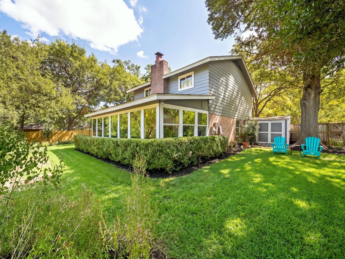 View 2406 Lancaster DR in Austin 2406 Lancaster DR, photo 1 of 40, Austin, Austin, TX