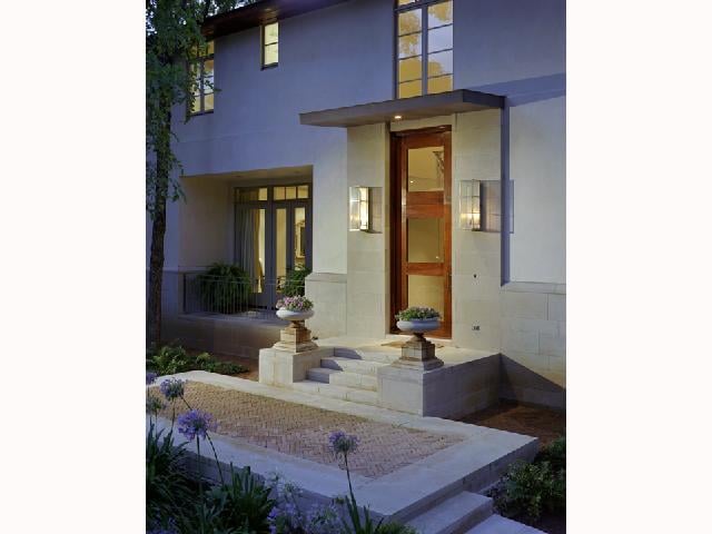 View 2406 Woodmont Ave in Tarrytown 2406 Woodmont Ave - property photo 1 - Luxury home in Tarrytown, Austin, TX