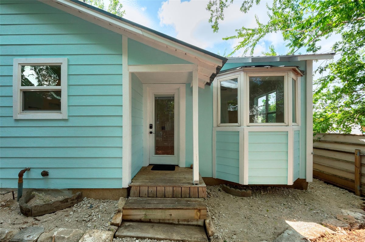 View 2409 E 9th ST Unit #B in East Austin 2409 E 9th ST Unit #B, photo 1, East Austin, Austin, TX