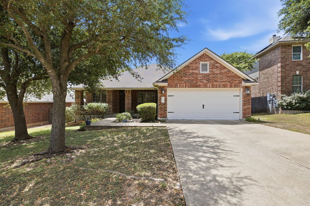 View 2409 Silver Spur LN in Lakeline Ranch Sub 2409 Silver Spur LN - property photo 1 - Luxury home in Lakeline Ranch Sub, Leander, TX