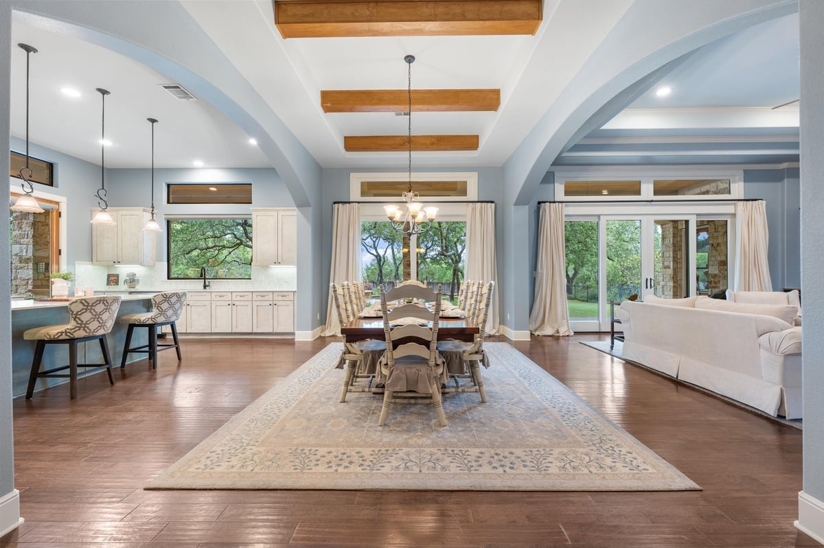 241 Onion Creek Ln - front exterior - Luxury home in Creek Of Driftwood, Driftwood, TX