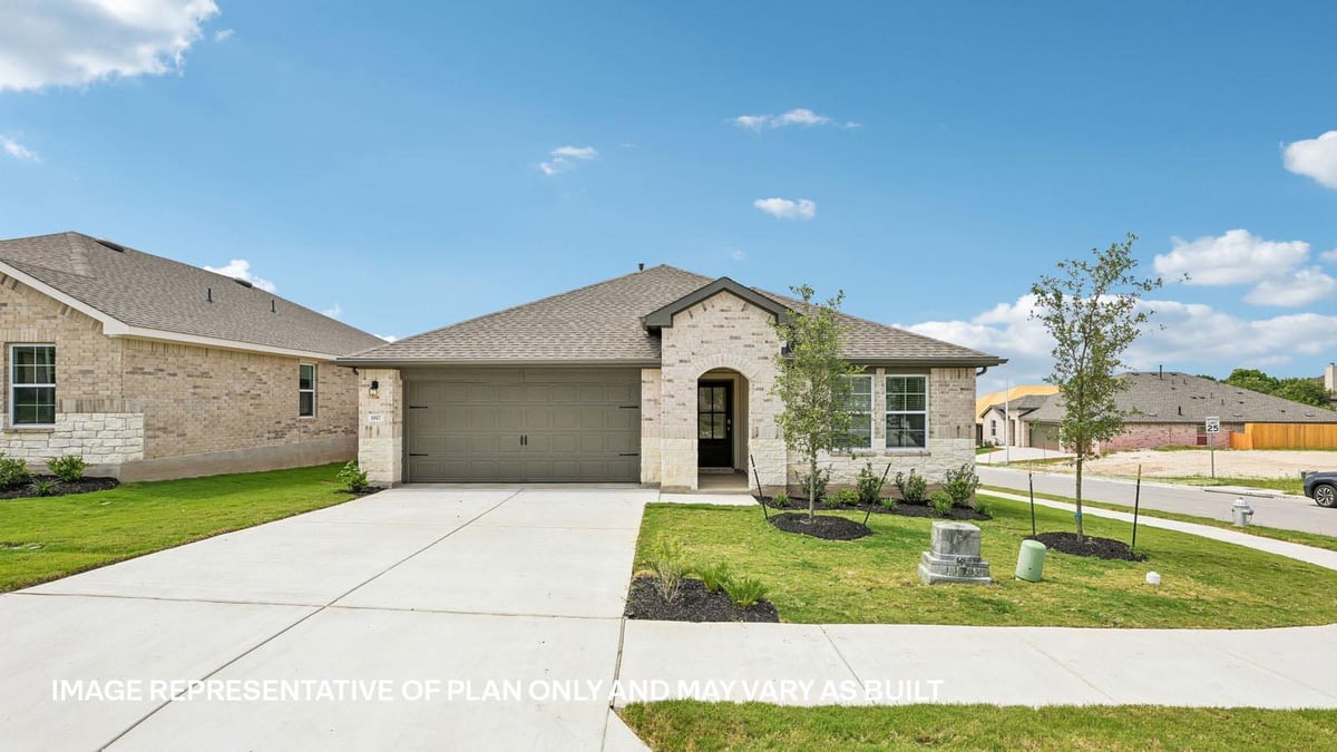 241 Rivers Edge DR - front exterior - Luxury home in Riverview, Georgetown, TX