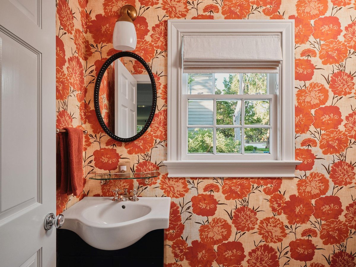 Bathroom at 2412 Jarratt Ave - 5 bed 5 bath home