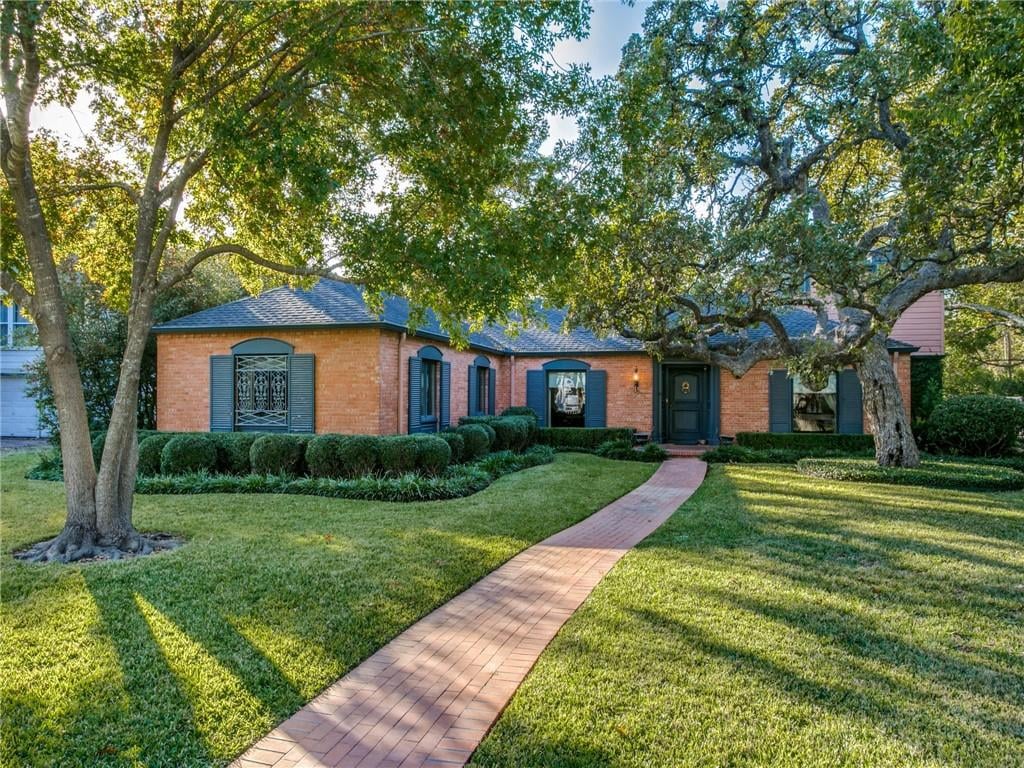 View 2412 Vista Ln in Tarrytown 2412 Vista Ln - property photo 1 - Luxury home in Tarrytown, Austin, TX