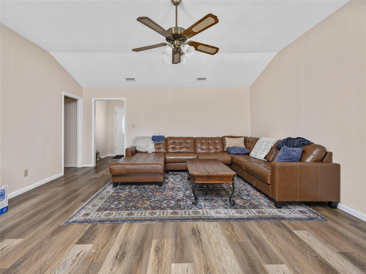 Primary bedroom at 2412 Williamson Rd - 3 bed 2 bath home
