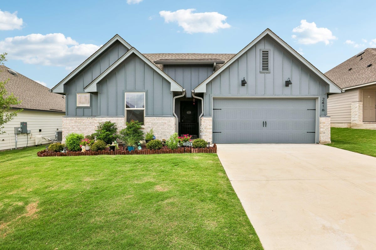View 2416 Muscovy DR in Creekside Hills Phs 4 2416 Muscovy DR - front exterior - Luxury home in Creekside Hills Phs 4, Copperas Cove, TX