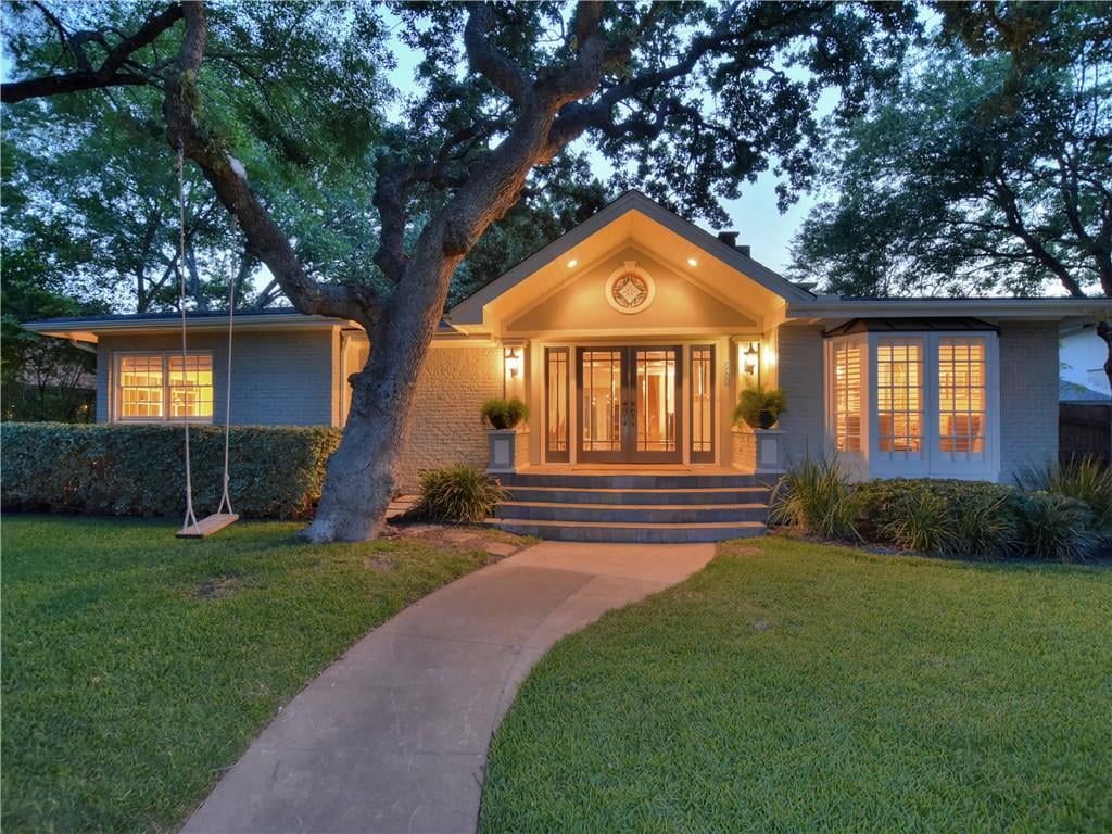 View 2416 Vista Ln in Tarrytown 2416 Vista Ln - property photo 1 - Luxury home in Tarrytown, Austin, TX