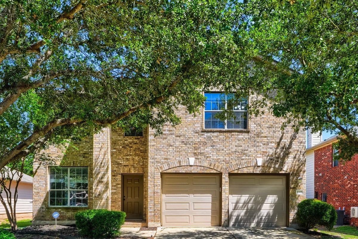 View 243 Covent DR in Kensington Trails Sec 1 243 Covent DR - front exterior - Luxury home in Kensington Trails Sec 1, Kyle, TX