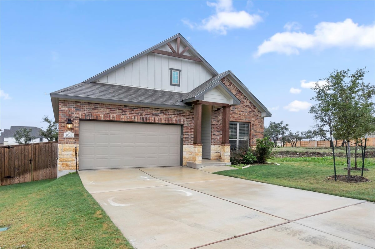 244 Scenic Hills CIR - front exterior - Luxury home in Crescent Bluff, Georgetown, TX