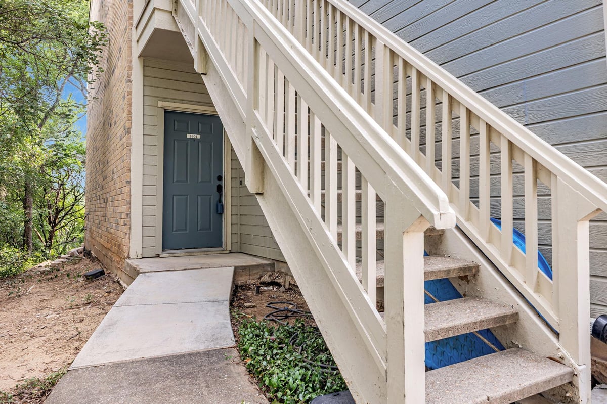 View 2450 Wickersham Ln Unit #1601 in CHAMONIX CONDOMINIUMS AMENDE 2450 Wickersham Ln Unit #1601 - front exterior - Luxury home in CHAMONIX CONDOMINIUMS AMENDE, Austin, TX