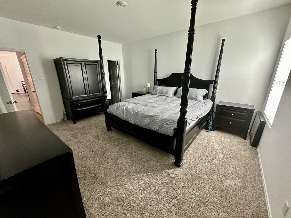 Primary bedroom at 247 Mica Trl - 3 bed 2 bath home