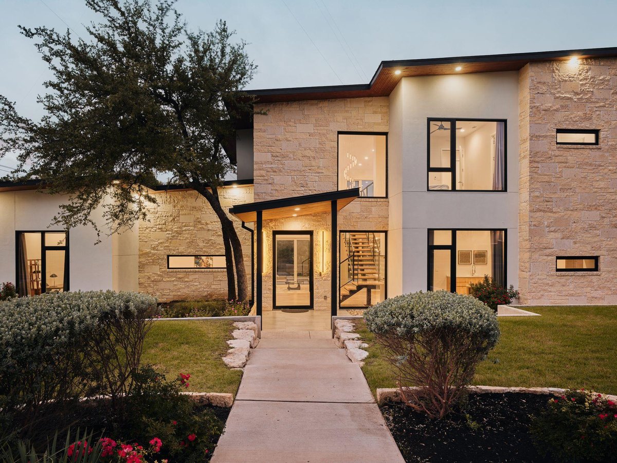 View 2476 Waymaker WAY in Davenport Ranch Ph 07 Sec 03 2476 Waymaker WAY - front exterior - Luxury home in Davenport Ranch Ph 07 Sec 03, Austin, TX