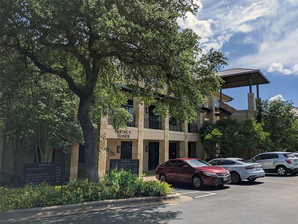 View 248 Addie Roy RD Unit #B203 in R R On Creek Condo Amd 248 Addie Roy RD Unit #B203 - property photo 1 - Luxury home in R R On Creek Condo Amd, Austin, TX